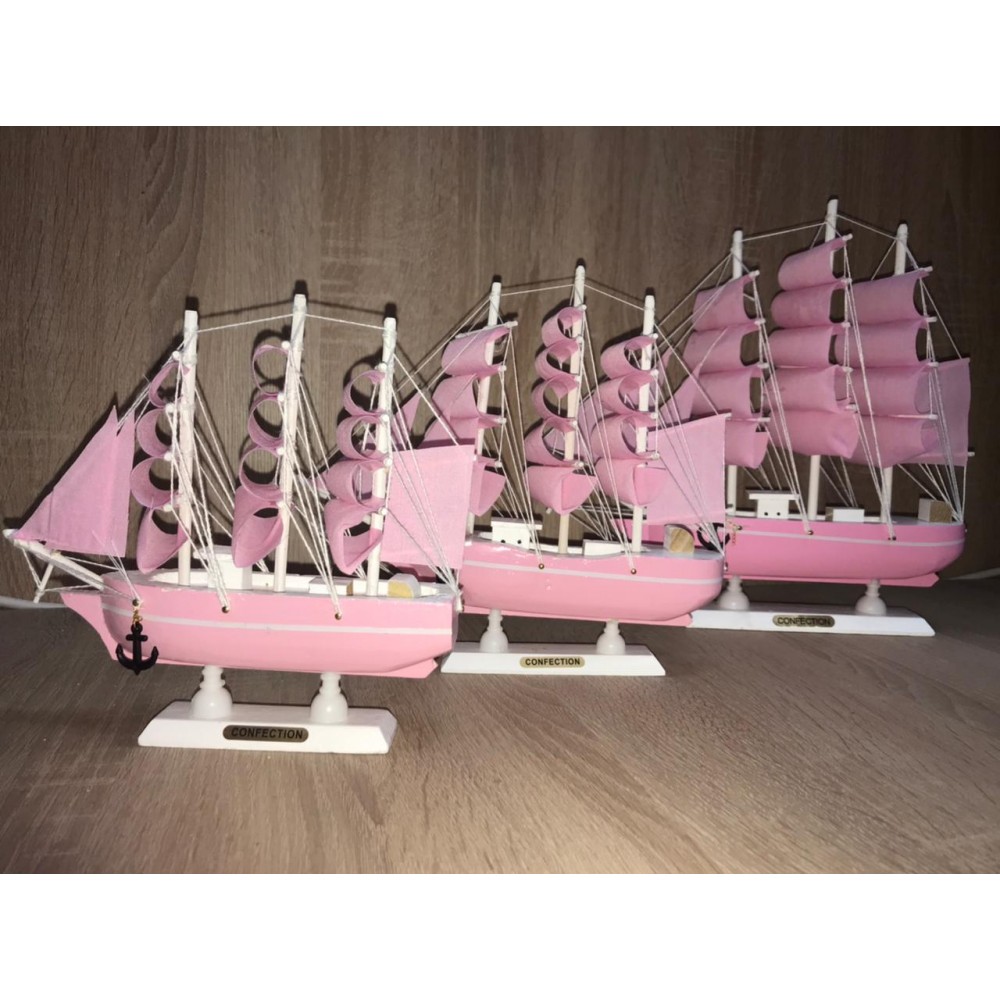 Корабль сувенирный - Деревянные парусные лодки 24 см