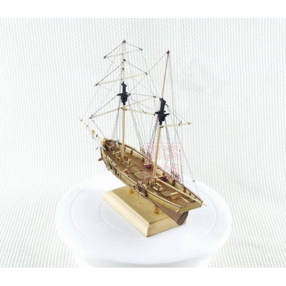 Сборная модель корабля New Port. Масштаб 1:70