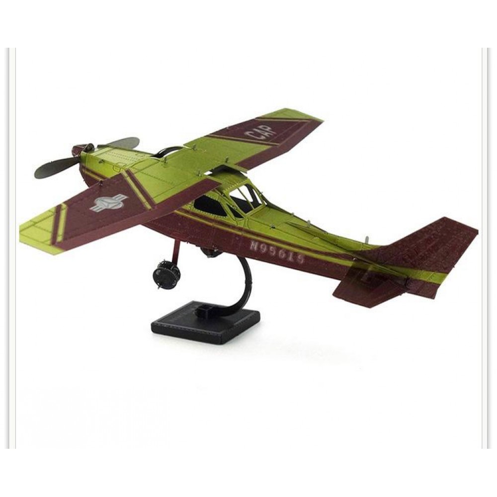 Сборная модель 3D MetalHead Airplane Senna Skyhawk (KM041)