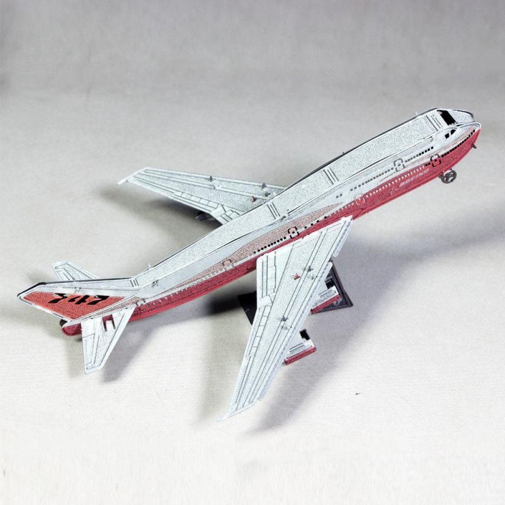 Сборная модель 3D Boeing 747 (KM021)